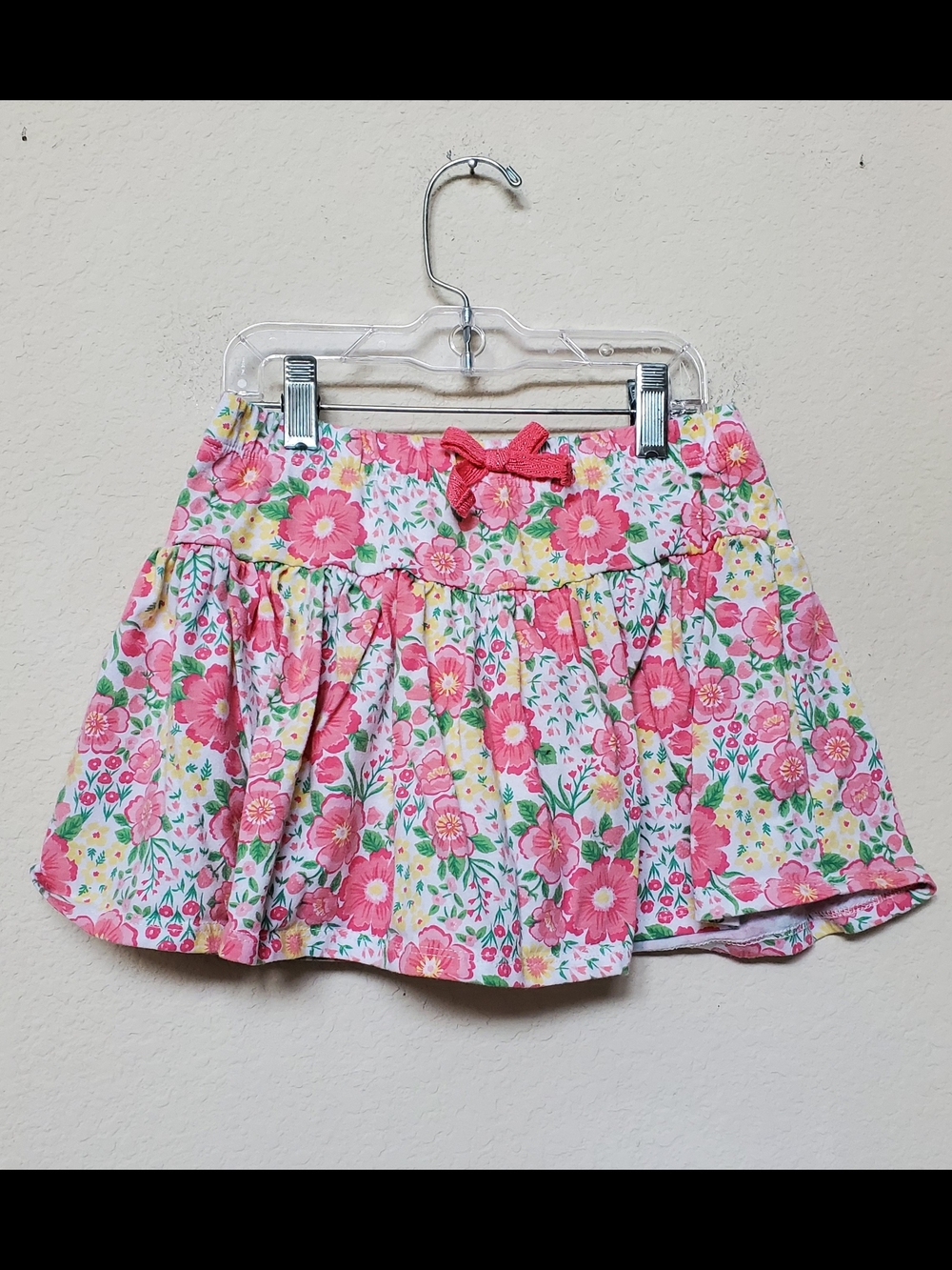 Tommy Bahama Pink Floral Girls Skort with Elastic Waist. Size M (7-8)